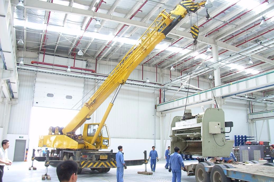 軍用吊車和民用吊車有何不同? 軍用吊車和民用吊車有何不同?
